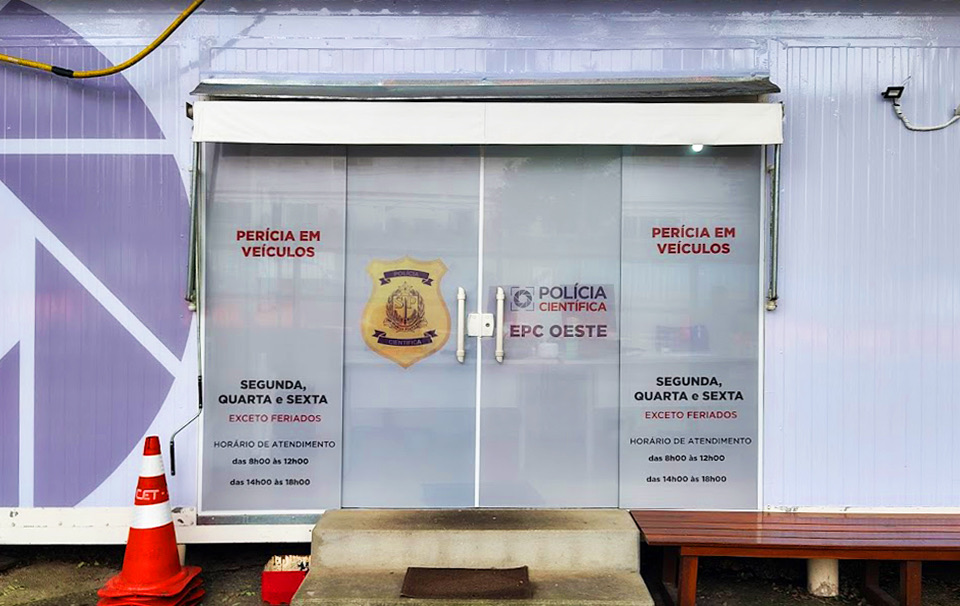 Adesivos